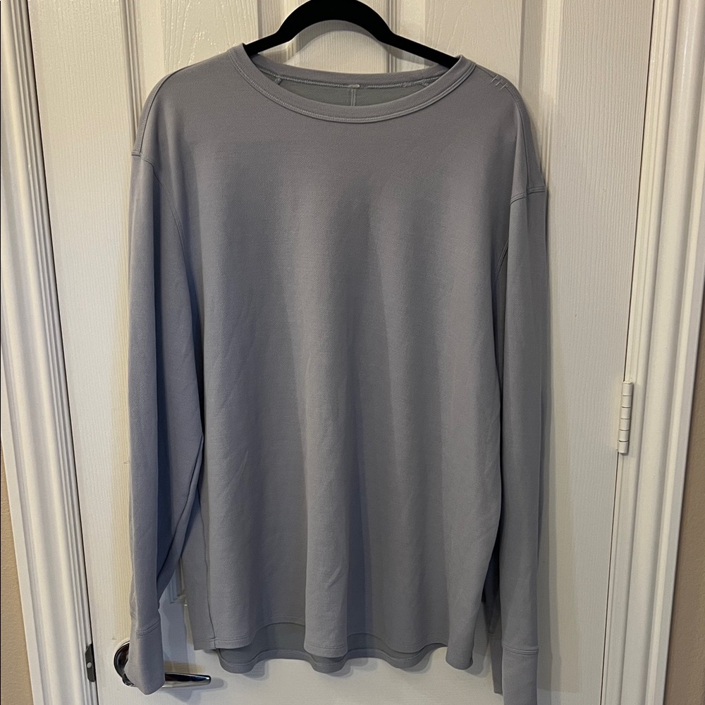 lululemon Light Gray Long Sleeve. PTP 25”